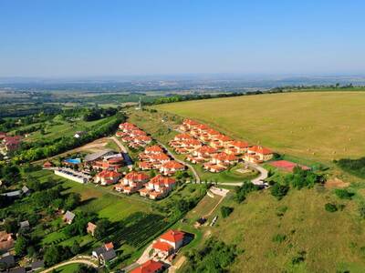 Luftaufnahme des Ferienparks Landal Residence Duna