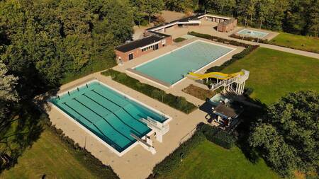 Neben dem Landal Landgoed Bourtange gibt es ein Freibad