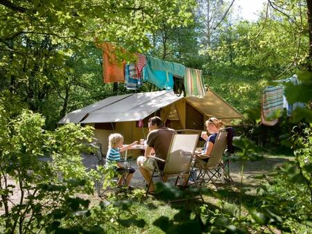 Es ist auch möglich, im Ferienpark Landal Rabbit Hill zu campen